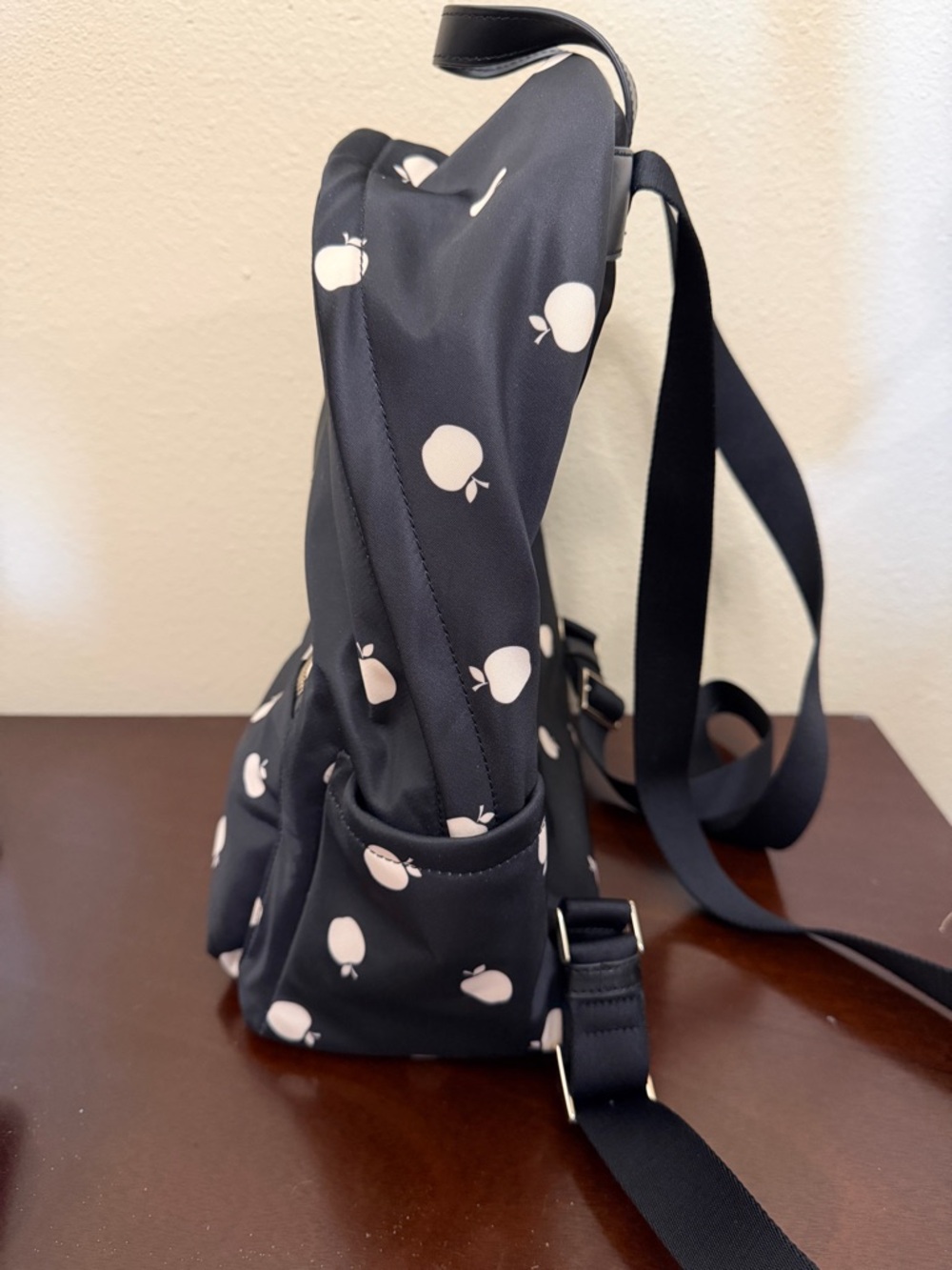 NWT KATE SPADE NEW YORK Chelsea BLACK MULTI ORCHID Medium Backpack - Picture 2 of 12